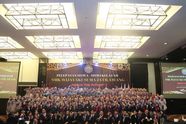 wisuda Smk Wijayakusuma Jatilawang