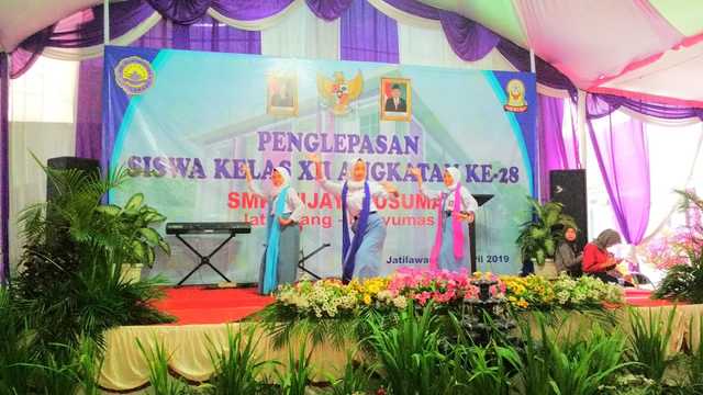 Pelepasan siswa siswi SMK Wijayakusuma Jatilawang ke 28